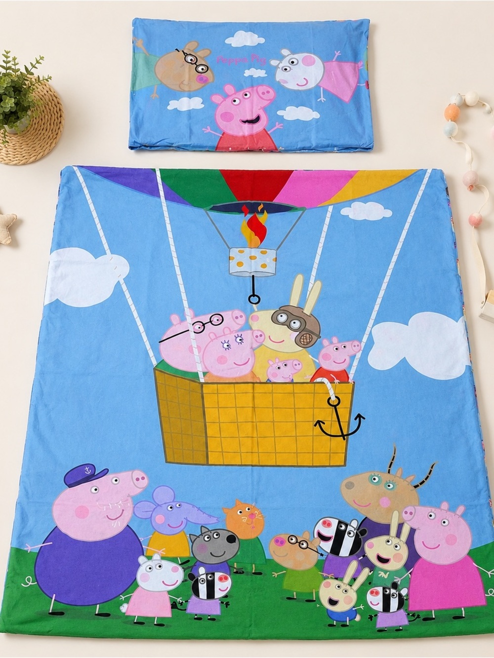 Peppa Pig Duvet Set in Blue and Green with Multicolor Hot Air Balloon